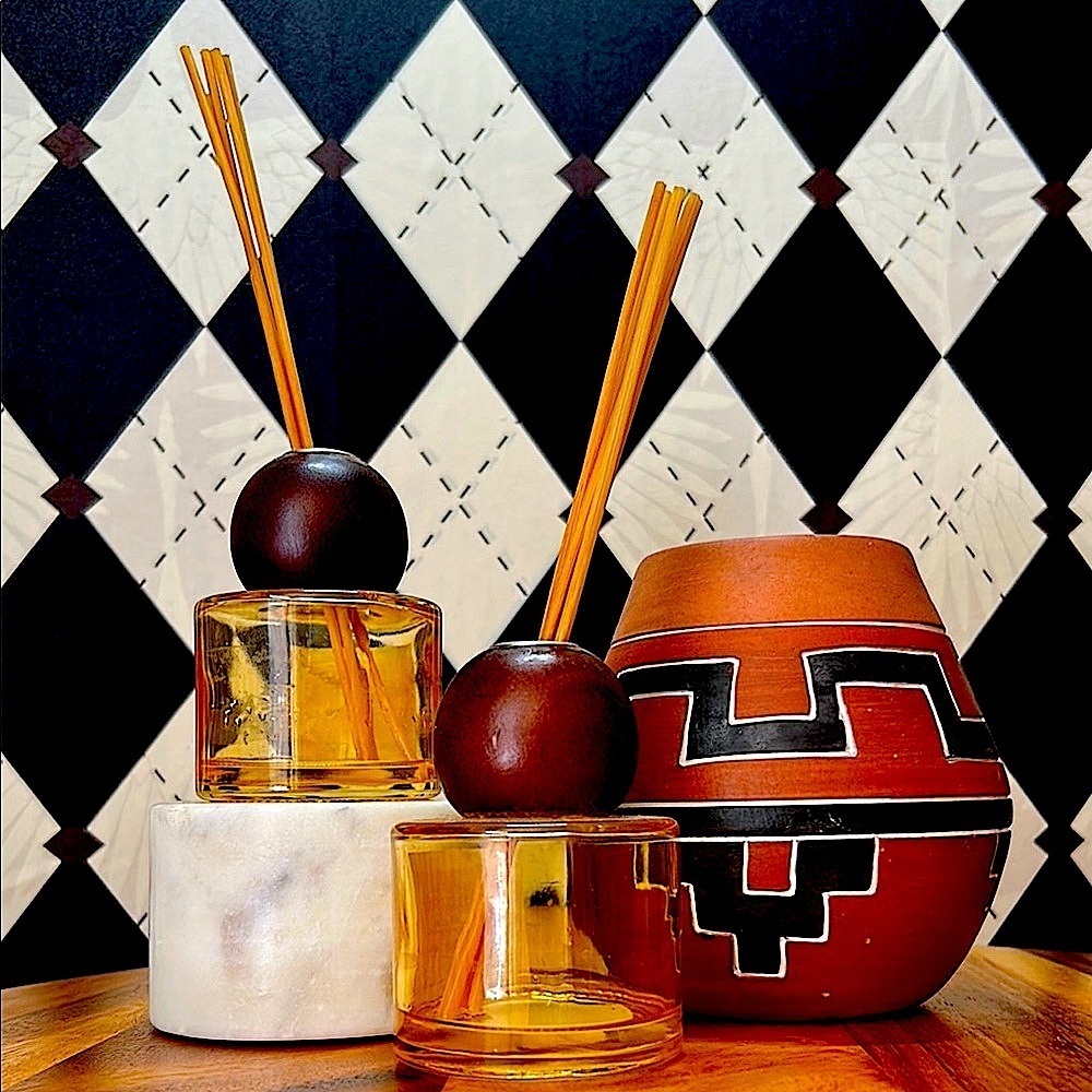 Vintage Redware Folk Pottery Vase Hand-Painted Geometric Tribal Design Primitive - Picture 5 of 8